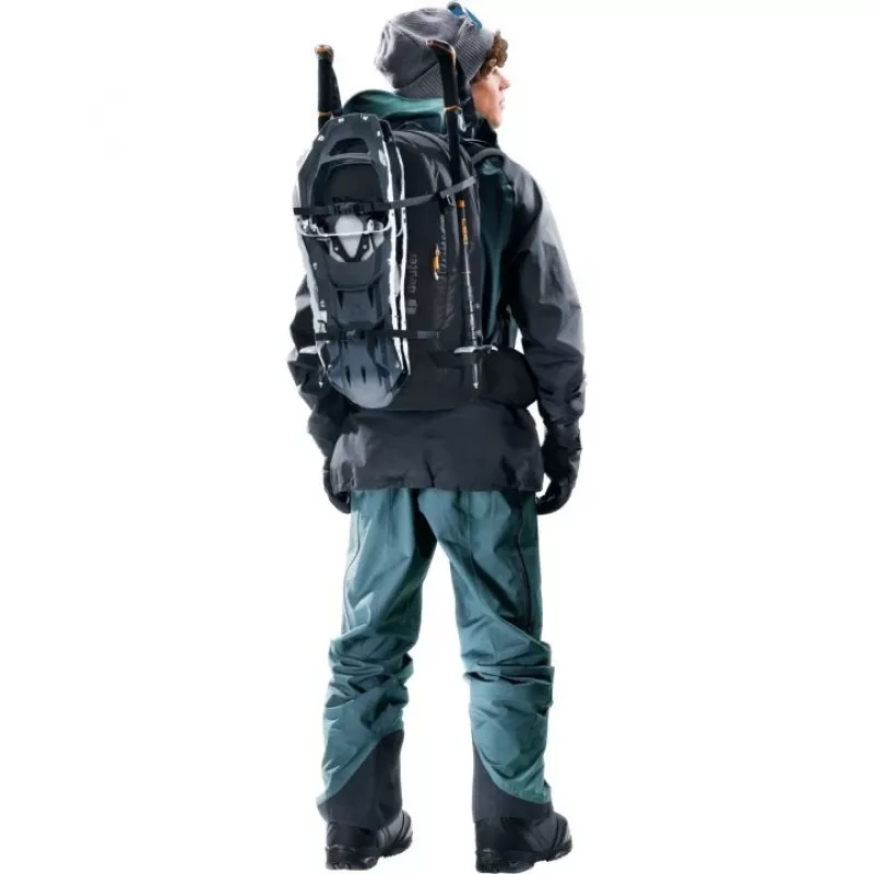 Rucksack DEUTER Freerider Pro 34+ — technischer Freeride-Skitourenrucksack, 34 L, schwarz, Helmhalterung, Hüftgurt