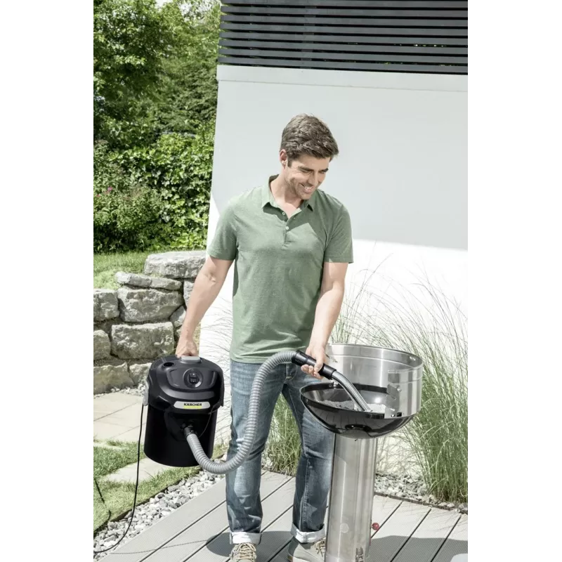 Staubsauger Karcher AD 2 600 AW — Trockenaschesauger, 14 l, 600 AW, Schlauch Ø 3,5 cm, 1 m Schlauch, schwarz