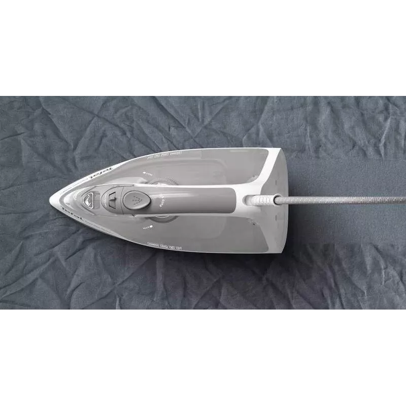 Dampfbügeleisen Tefal FV2863E1, 2400 W, Dauerdampf 35 g/min, Antihaft-Bügelsohle, Vertikaldampf