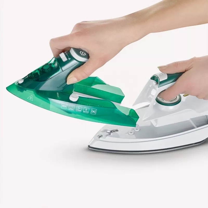 Severin BA 3261 Bügeleisen Dampfbügeleisen Keramiksohle 2400 W Weiß, Grün