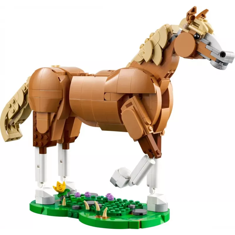 Bauspielzeug LEGO Creator 3-in-1 Prächtiges Ross 31166 – 685 Teile, ab 9 Jahren, Modellgröße 80×240×230 mm