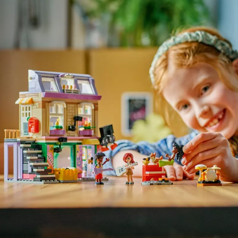 LEGO FRIENDS 42653 Musikgeschäft & Wohnung