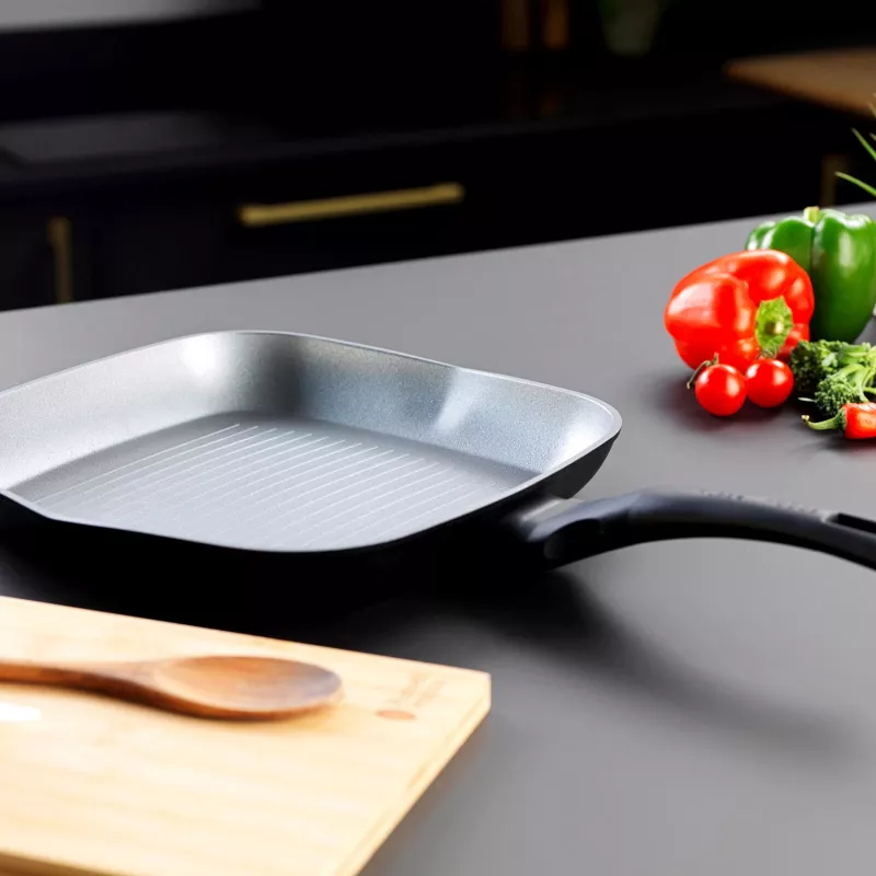 Griddle Russell Hobbs RH01861EU7 28 cm Crystaltech – antihaftbeschichtete Bratfläche, flache Grillpfanne