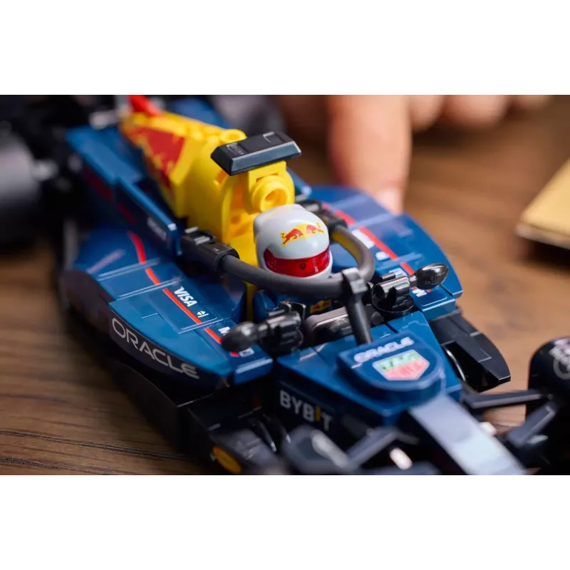 LEGO Speed Champions 77243 Oracle Red Bull Racing RB20 F1 Rennwagen