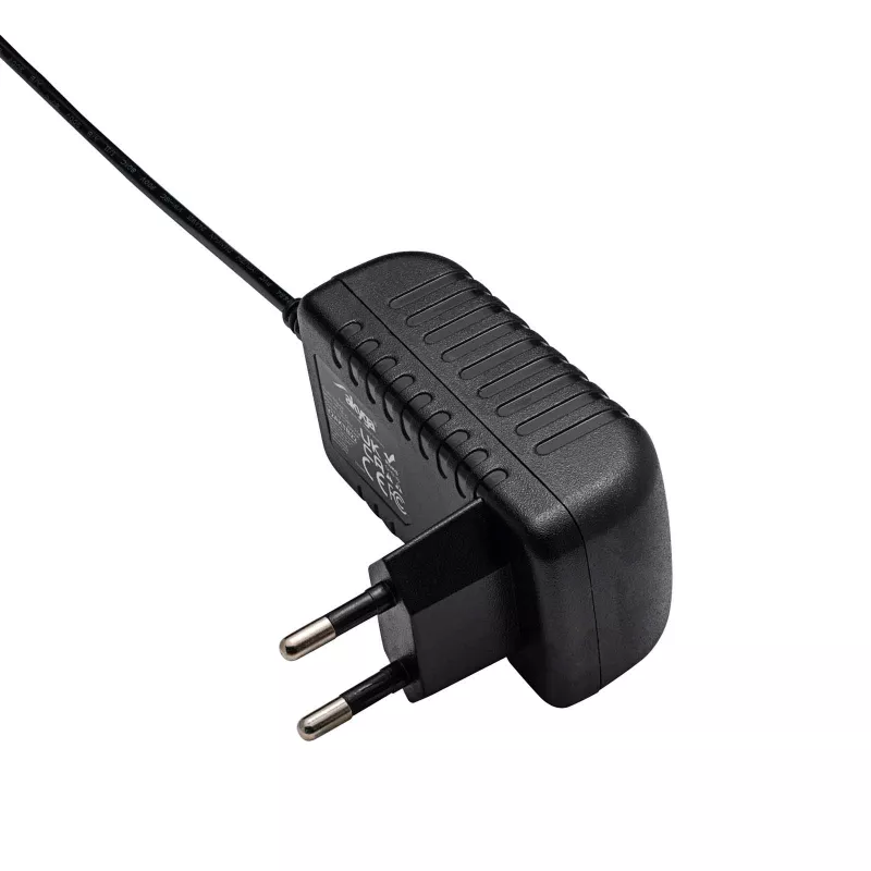 Akyga AK-TB-34 Universal-Netzteil, 5 V, 2 A, 10 W, 3,5 x 1,35 mm, 1,5 m
