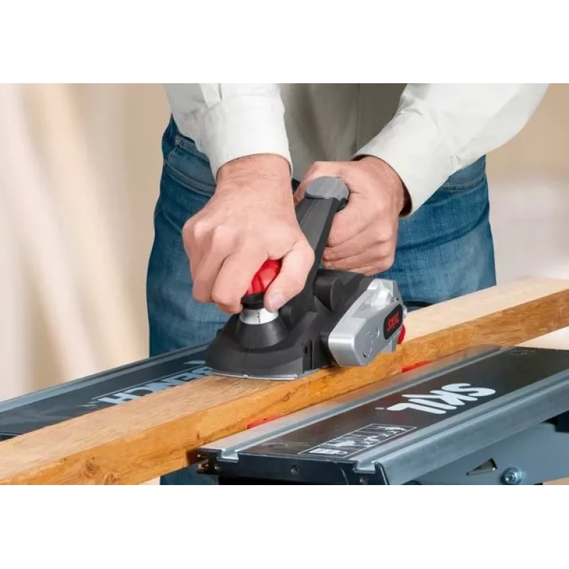 Skil 1558 AA Elektrohobel, 600 W, 82 mm Hobelbreite