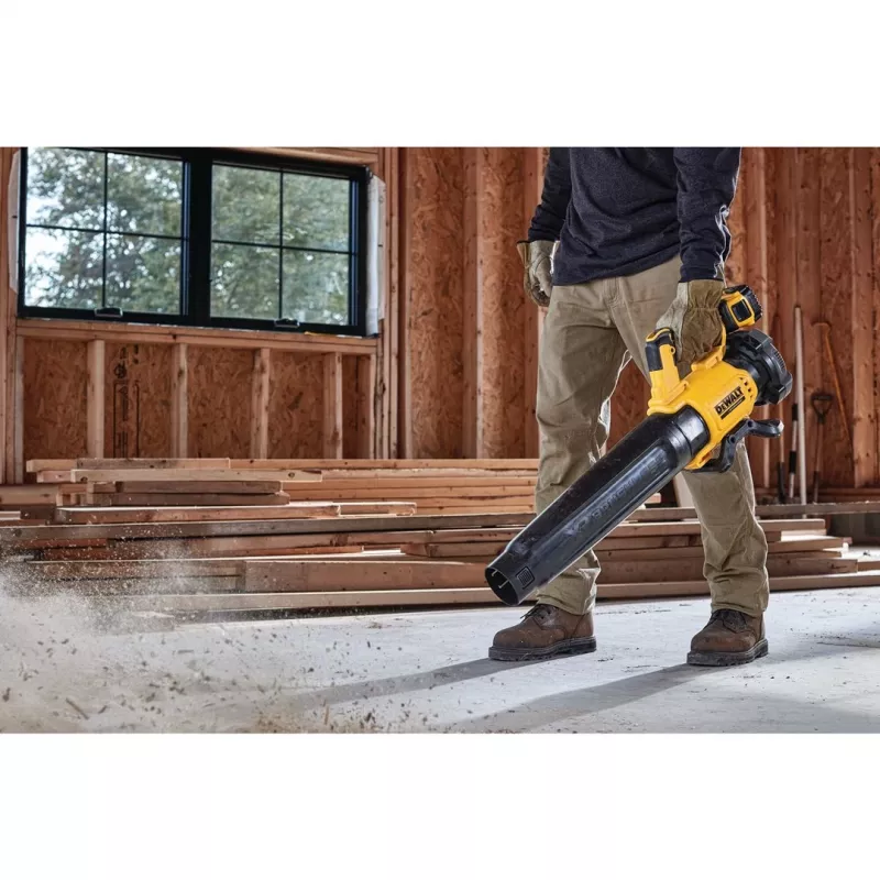DEWALT. Laubbläser 18V XR DCMBL562N