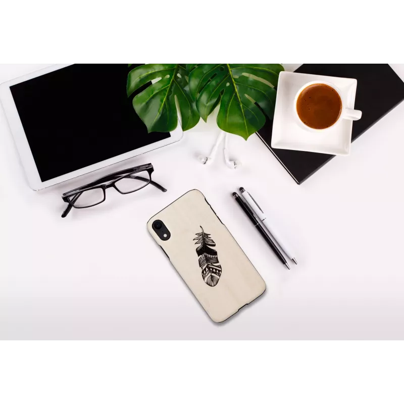 man and wood Smartphone-Hülle für iPhone XR, Indian Schwarz, schützende Hartschale