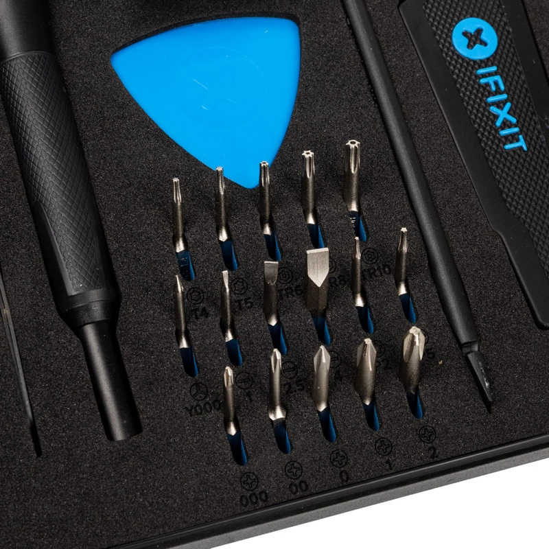 iFixit Essential Electronics Toolkit + faltbare Antistatik-Matte