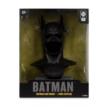 MCFARLANE DC Direct Batman Cowl Replica 1 3 und Robin (17937)