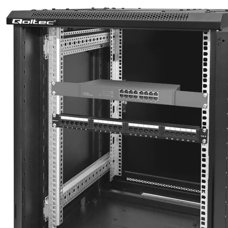 Netzwerkschrank QOLTEC 54518 19 Zoll 15U — Stahlgehäuse für 19-Zoll-Geräte