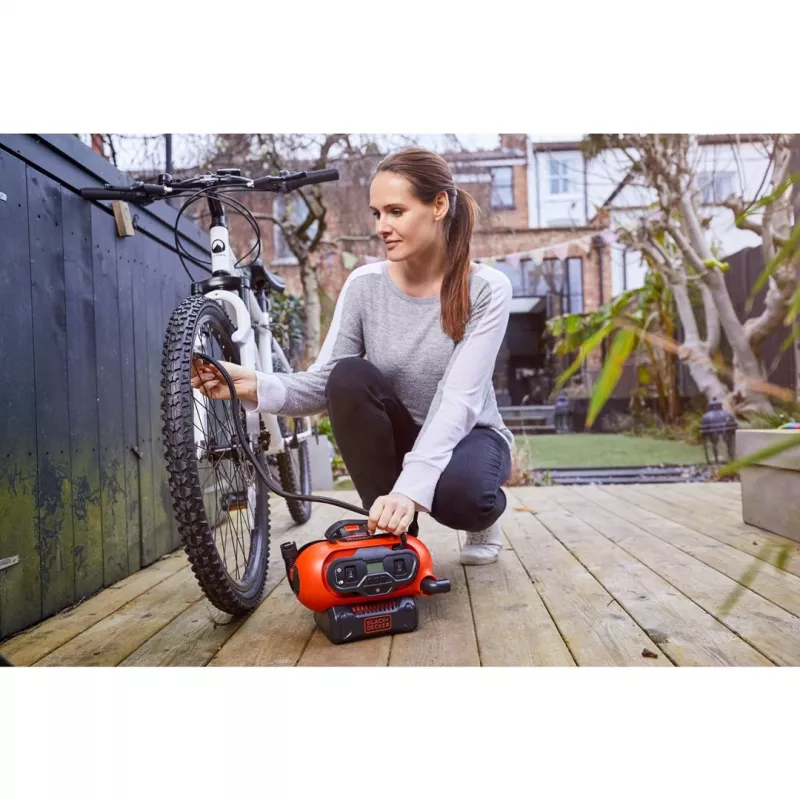 Black & Decker BDCINF18N-QS Luftkompressor 160 l/min AC/Zigarettenanzünder