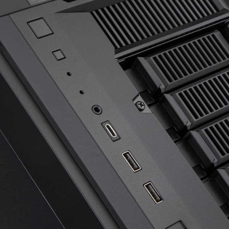 Silverstone CS382 Schwarz