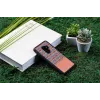 Smartphone-Hülle man and wood für Samsung Galaxy S9 Plus – braunes Karomuster mit schwarzem Rand