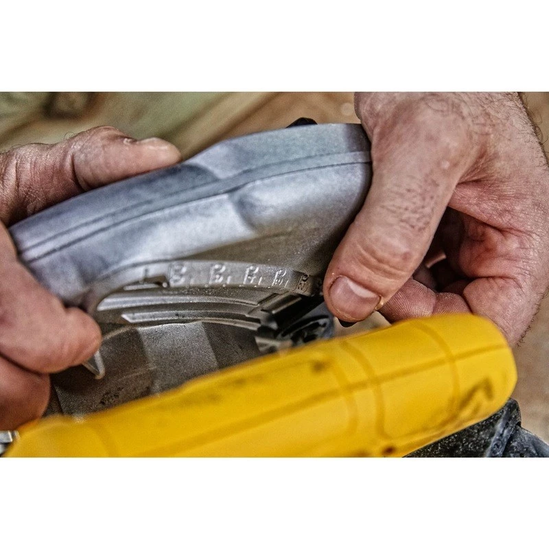 DeWALT DWE560 Handkreissäge 18,4 cm 5500 U/min 1350 W