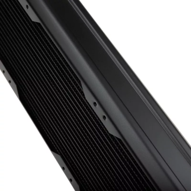 Hardware Labs Schwarz Ice Nemesis 560 GTR Kühler, 560 mm, schwarz