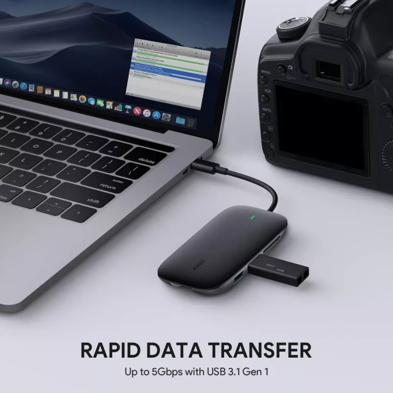 Laptop-Dock AUKEY CB-C71 — 3x USB‑C (USB 3.2 Gen1), HDMI, RJ‑45, MicroSD, USB PD 100 W, 0,15 m Kabel, schwarz