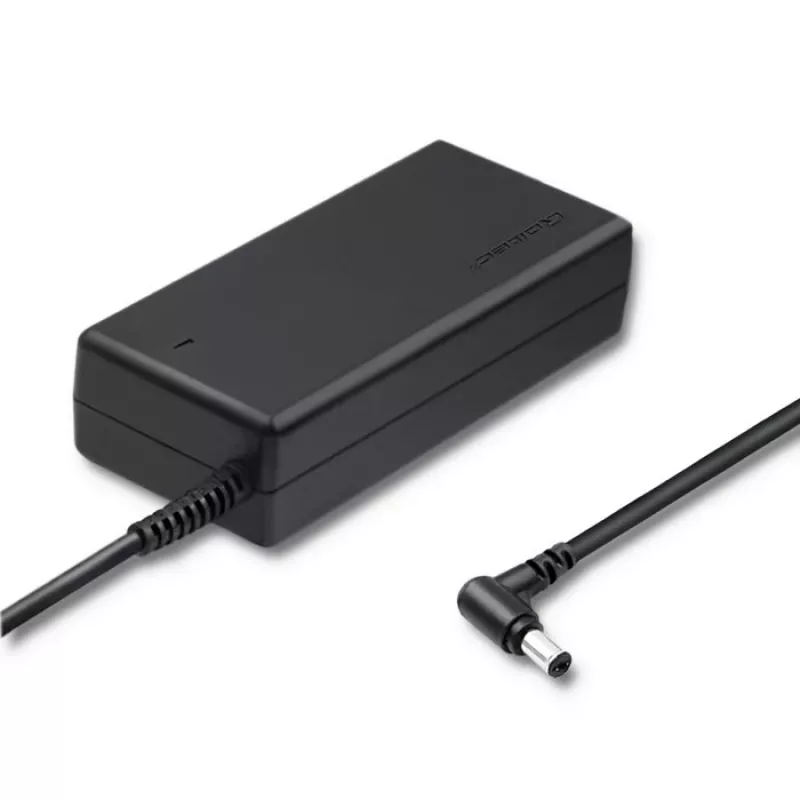 Qoltec 50070 Netzteil 90W | 19V | 4,74A | 5,5*2,5 | +Netzkabel