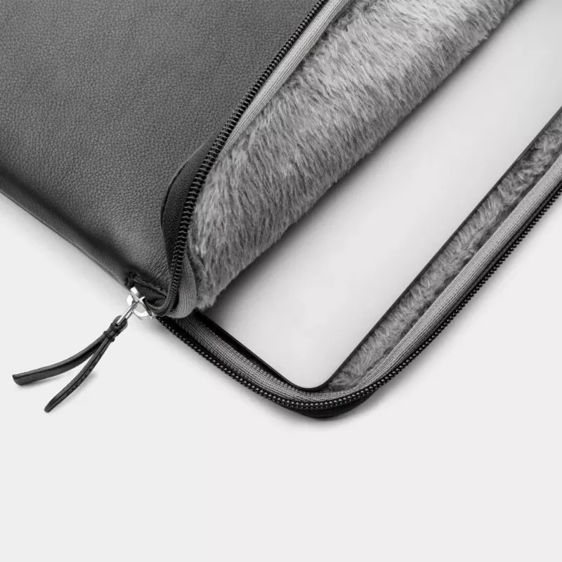 16 MacBook Pro Ledertasche - Schwarz