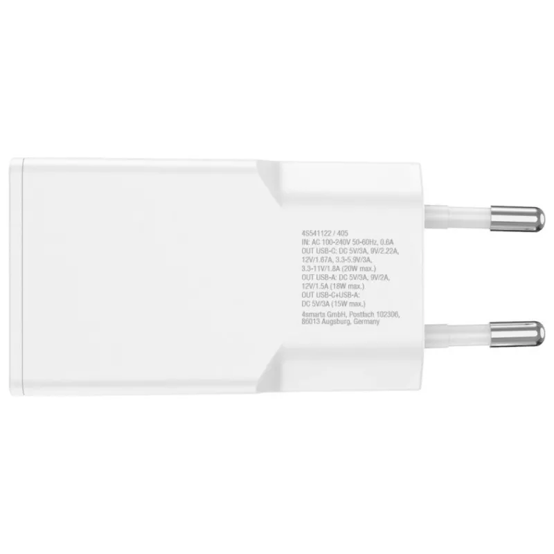 AC Indoor Mobile Device Charger 4smarts 541509 — 100–240V, USB-A + USB-C, 1.5 m Kabel, Schnellladung, Weiß