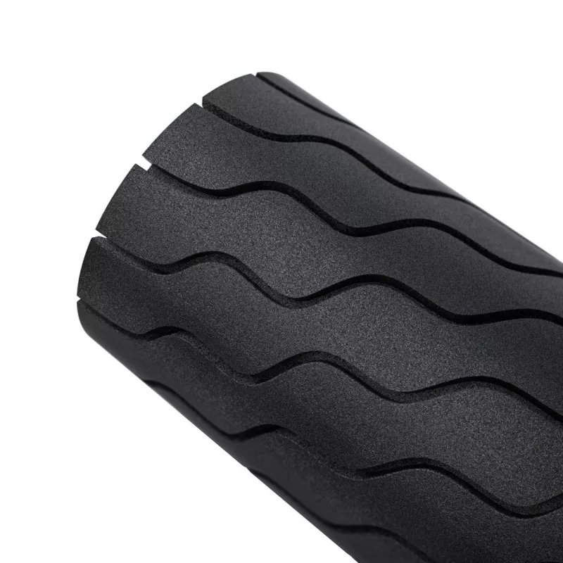 Therabody Rollenmassagegerät Theragun Roller Universal Schwarz — 5 Geschwindigkeiten, vibrierend, 1,5 kg, 12 V, 180 min Batterie