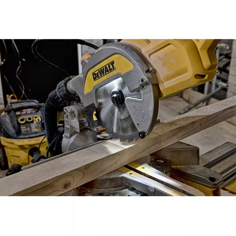 Kapp- und Gehrungssäge DeWALT DWS777-QS 6300 U/min 1800 W