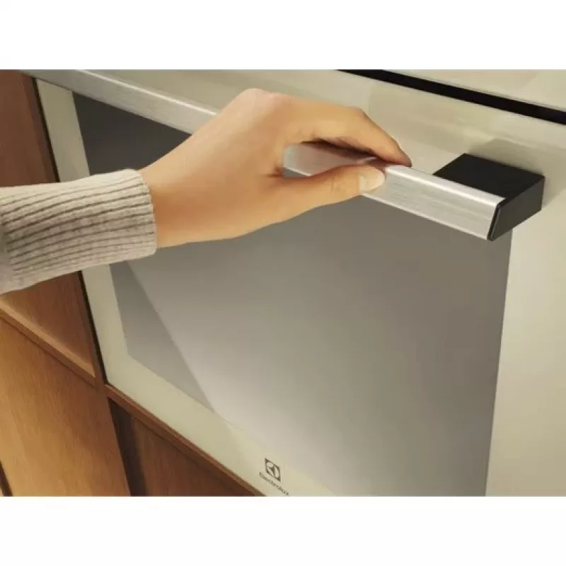 Einbau-Backofen Electrolux LOE8F38S — 72 L, pyrolytische Reinigung, TFT-Display, Heißluft, Grill, weiß