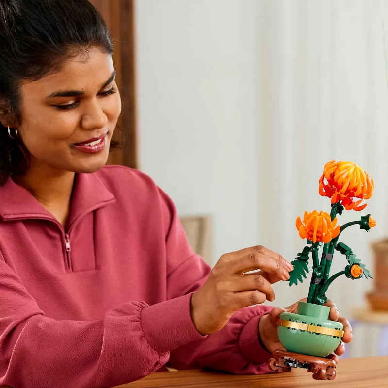 LEGO Icons Chrysanthemen-Blumen-Bauset Kreatives Modellbauset für Erwachsene zum Bauen einer künstlichen Pflanze Geschenk für Frauen Männer Sie oder Ihn Zuhause Büro Dekoration