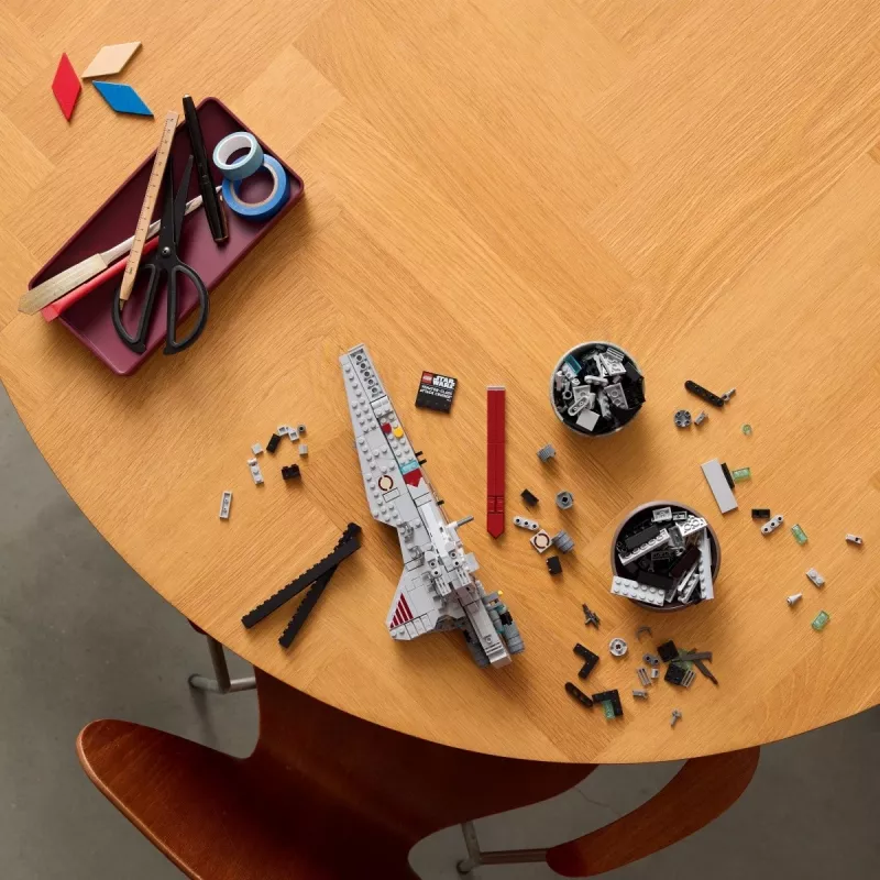 LEGO STAR WARS 75441 Venator-Klasse Angriffskreuzer