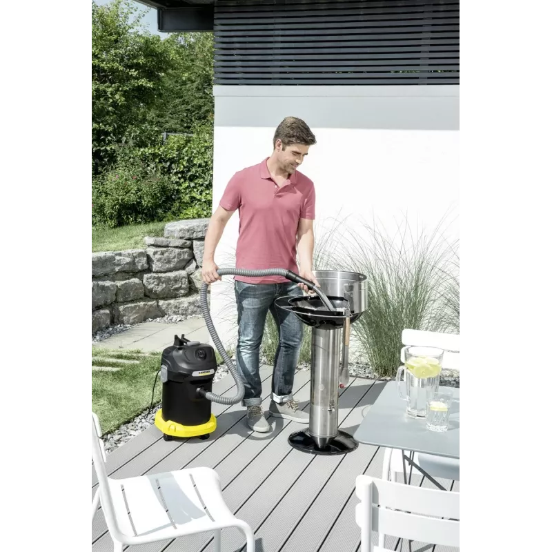 Trockensauger Karcher AD 4 Premium — 17 l, 600 W, beutellos, Metallschlauch, Chromrohr
