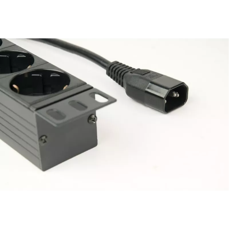 Power Distribution Unit GEMBIRD EG-PDU-014-C14, 8 AC-Ausgänge, C14-Eingang, 3 m Kabel, 1U, 3680 W, 10 A, Aluminium, schwarz