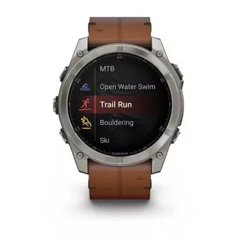 Garmin Fenix 8 3,56 cm (1,4) AMOLED 51 mm Digital 454 x 454 Pixel Touchscreen Titan Wi-Fi GPS (Satellit)