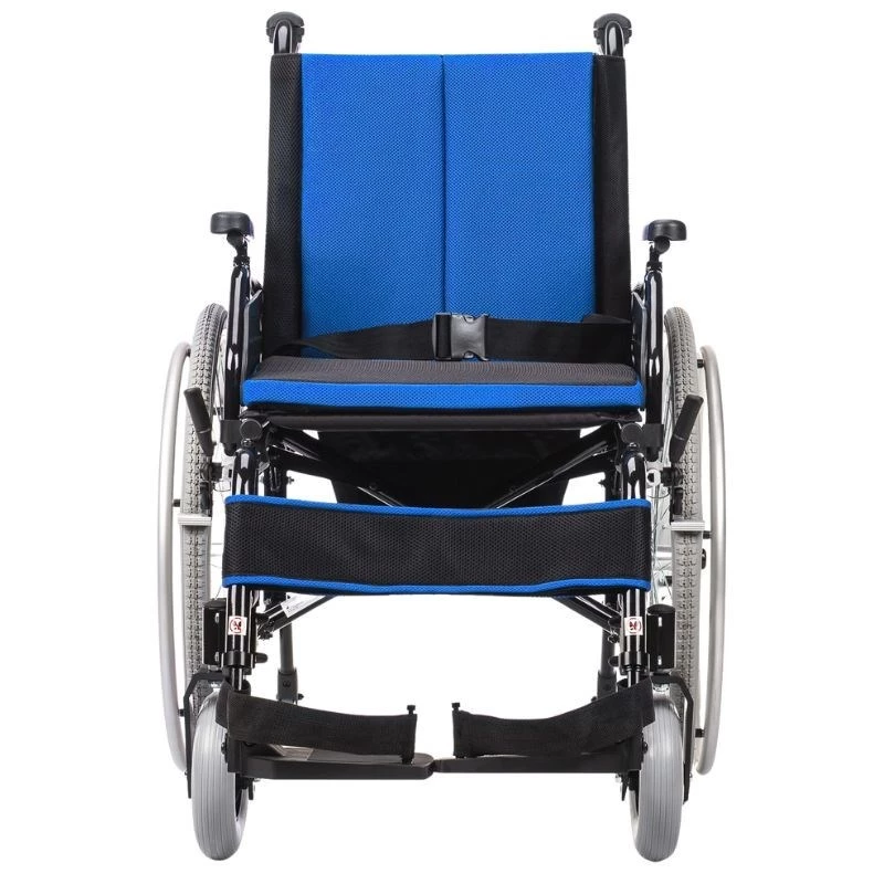 Faltrollstuhl MDH Cameleon 18' — kompakter tragbarer Mobilitätsstuhl