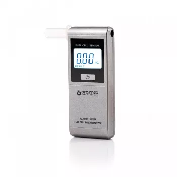 Alkoholtester ORO‑MED X12 PRO SILVER — kontaktloser Atemalkoholtester, Bereich 0–4 g/L, LCD, AAA-Batterien