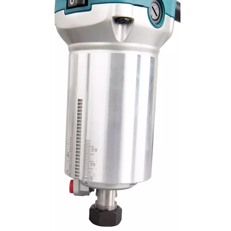 Elektrische Fräs- und Trimm-Maschine 710W Makita RT0702C