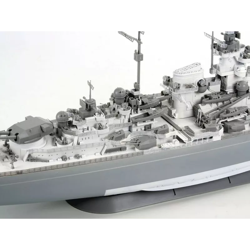 Plastikmodellschiff REVELL Tirpitz Maßstab 1:350