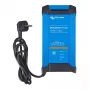 Victron Energy Batterieladegerät Blue Smart IP22 12V 20A (Modell BPC122042002)