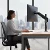 Monitorhalterung MACLEAN MC-135 Gasdruckfeder für 17-Zoll–32-Zoll-Bildschirme, Belastung 2–10 kg, schwarz
