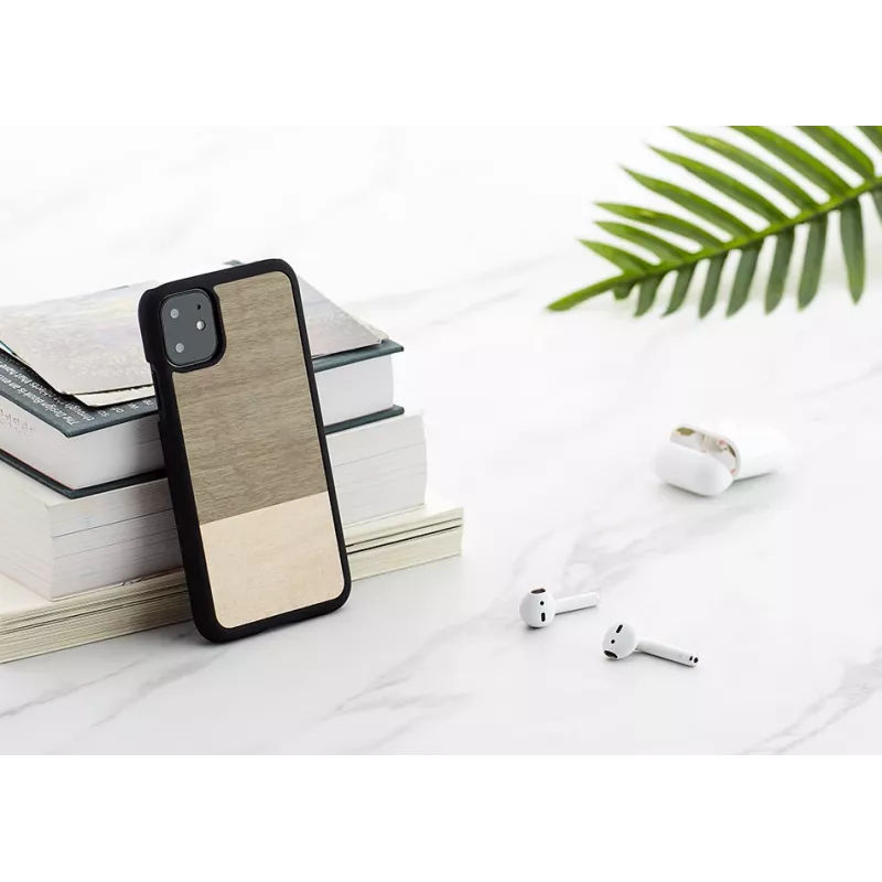 Smartphone-Hülle man and wood für iPhone 11 — schwarz, Schutzhülle