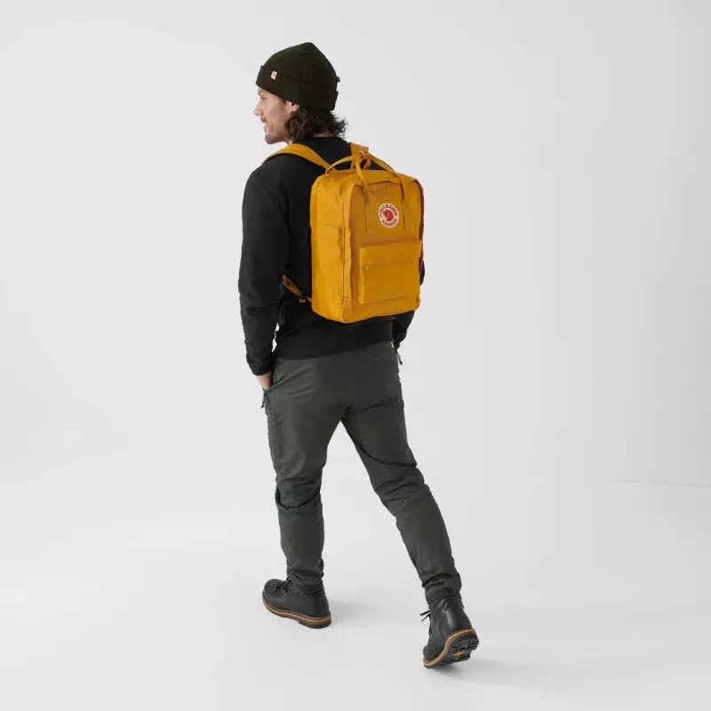 Rucksack Fjällräven Kanken Laptop 13 Zoll — Freizeitrucksack, Gelb, 250×160×350 mm, Polyamid/PP/Vinyl