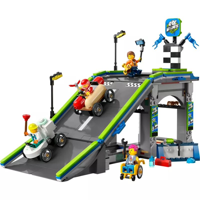 LEGO CITY 60460 No Limits: Race Car Ramp Truck