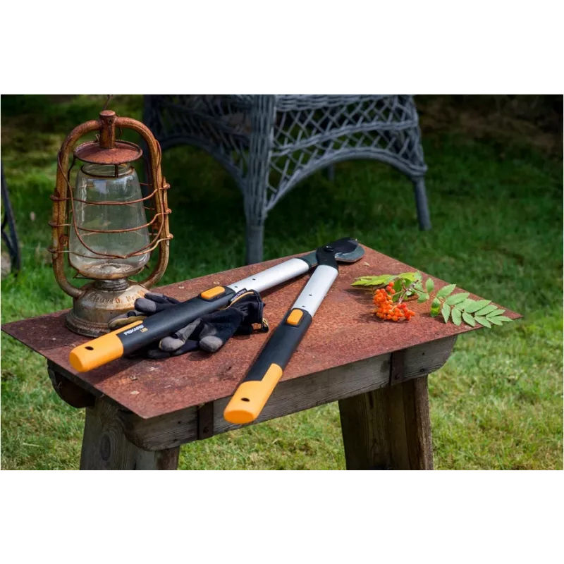 Fiskars SmartFit Teleskop-Astschere 915 mm L86 schwarz orange (1013564)