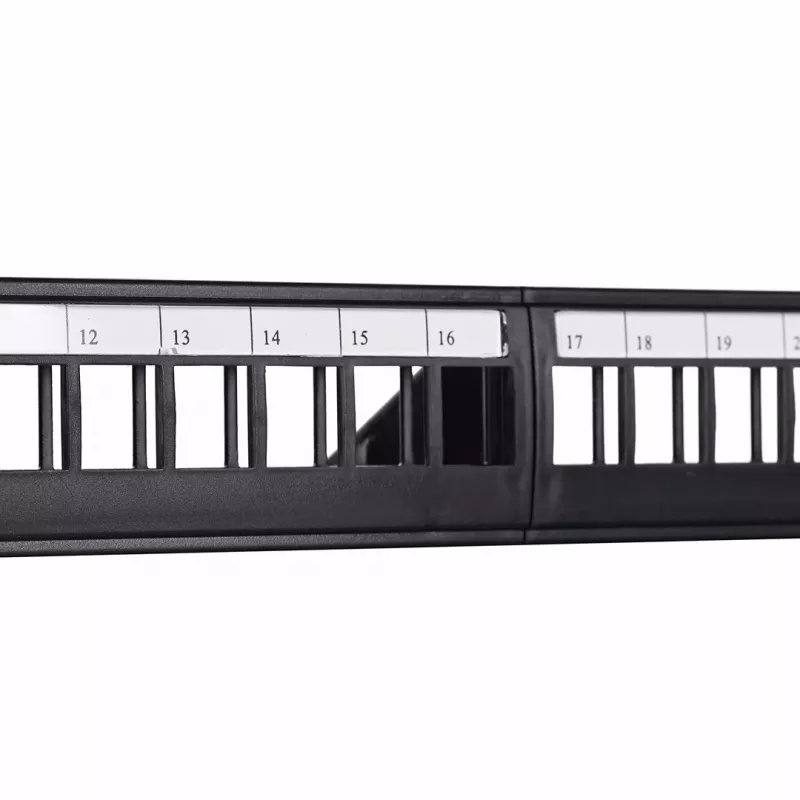 Patchpanel 1U LANBERG PPKS-1124-B, 24 Ports, 1U, ABS, schwarz, 482,6×44,5×154 mm