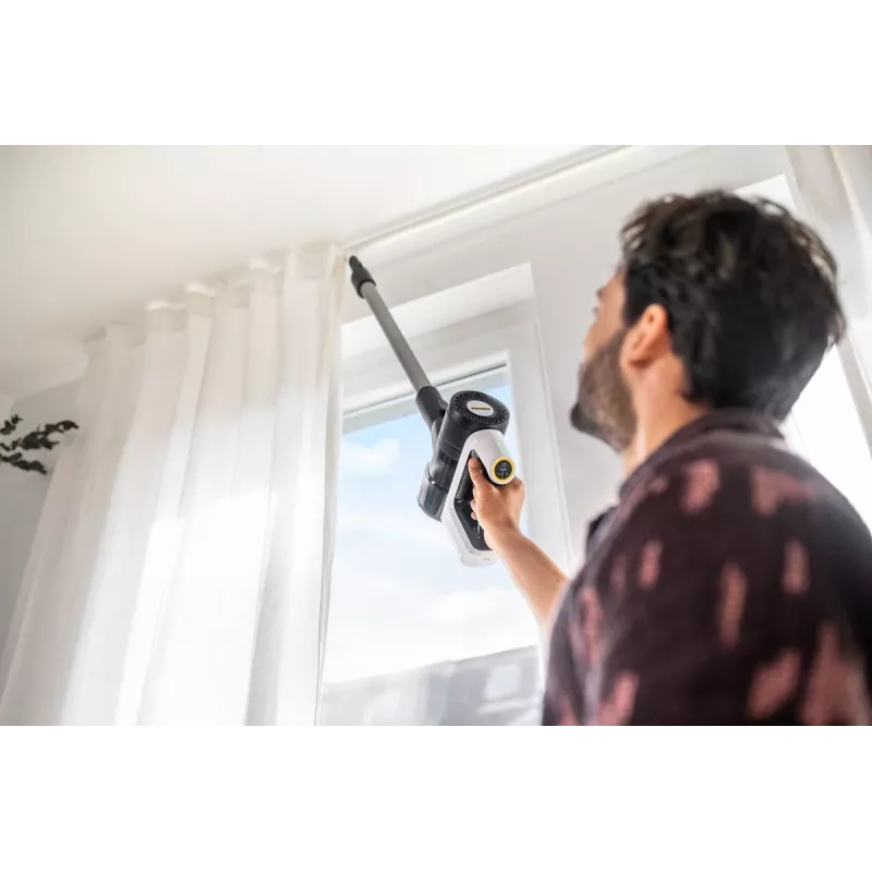 Stabstaubsauger Kärcher VCS 3 Nano — Akku, HEPA-Filter, beutellos 0,6 l, 2,5 Ah, schwarz