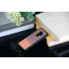 Smartphone-Hülle man and wood für Samsung Galaxy S9 Plus – braunes Karomuster mit schwarzem Rand