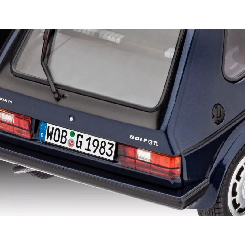 Revell 35 Jahre VW Golf 1 GTI Pirelli Automodell