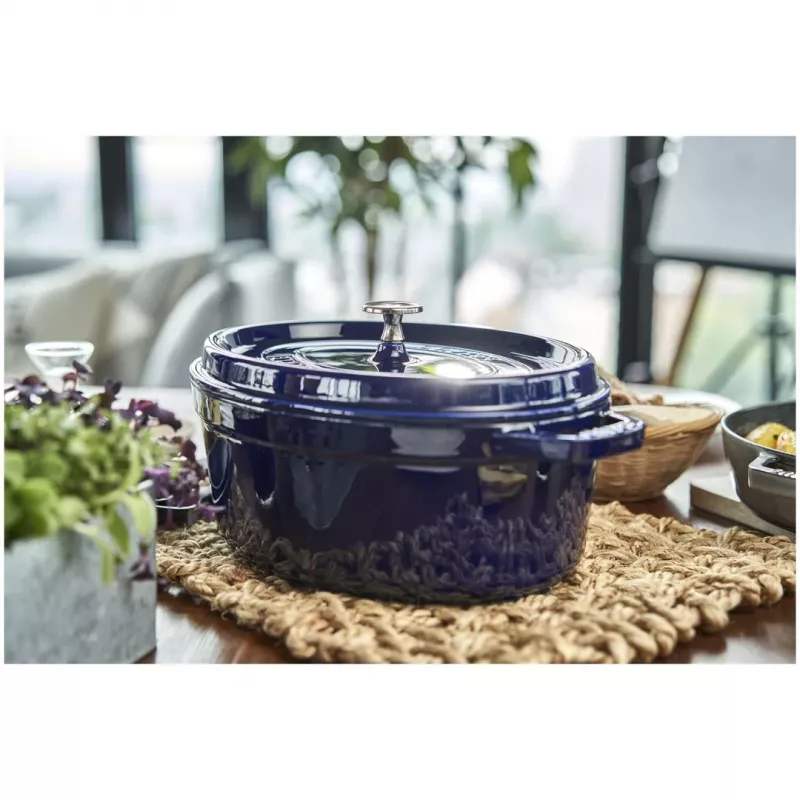 Gusseisen-Kokotte Staub 4,25 L, 29 cm, blau