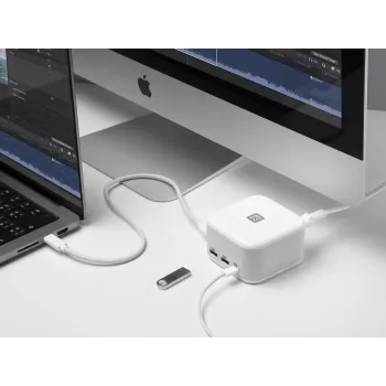 XtremeMac XWH-XCP-03 Laptop-Dockingstation & Port-Replikator kabelgebunden USB 3.2 Gen 1 (3.1 Gen 1) Typ-C Weiß (XWH-XCP-03)