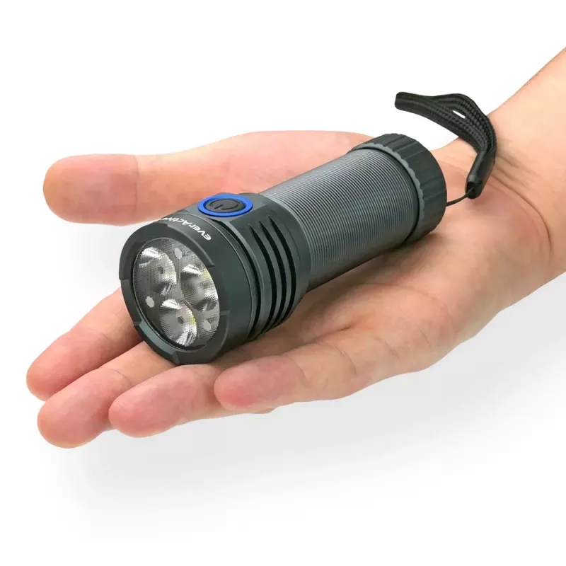 LED-Taschenlampe everActive LUMINATO R FL-3300R – 3300 Lumen, wiederaufladbar