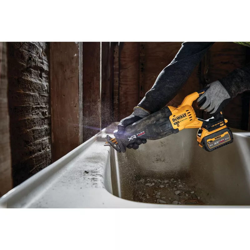 DeWalt DCS386 18v XR Cordless Brushless FLEXVOLT High Leistung Reciprocating Saw